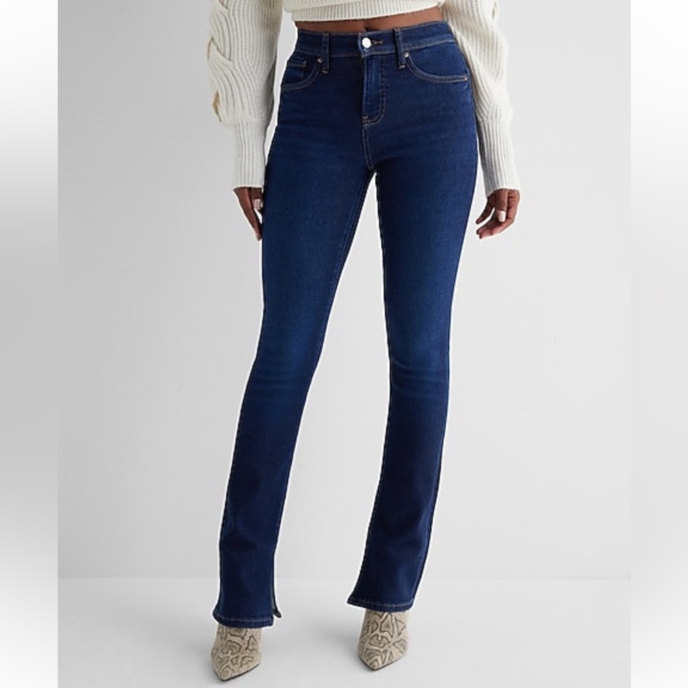 NWT Mid rise skyscraper jeans from Express